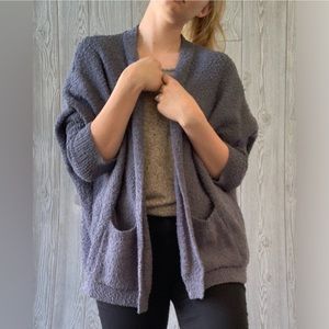 Knit blue cardigan with snug arms